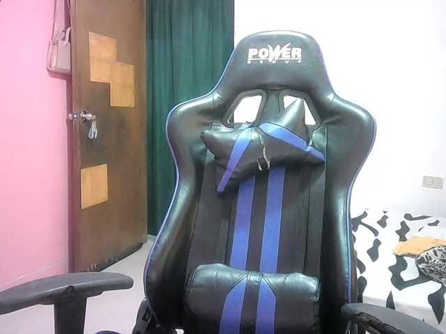 Mariana0x's BongaCams show and profile