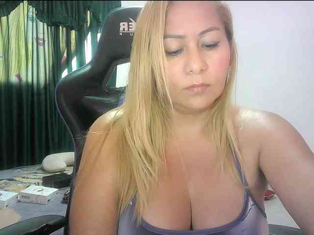 Mariana0x webcam