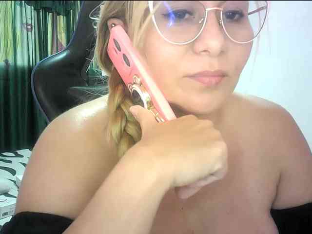 Mariana0x webcam