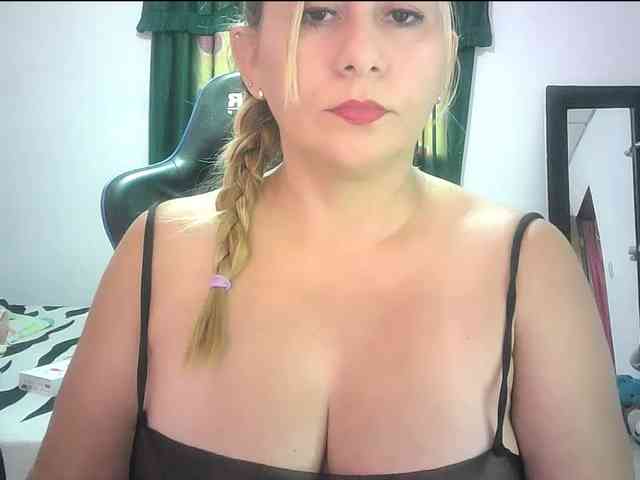Mariana0x webcam