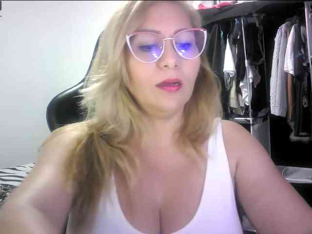 Mariana0x webcam