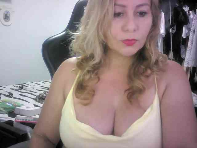 Mariana0x webcam