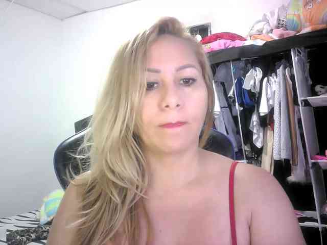 Mariana0x webcam