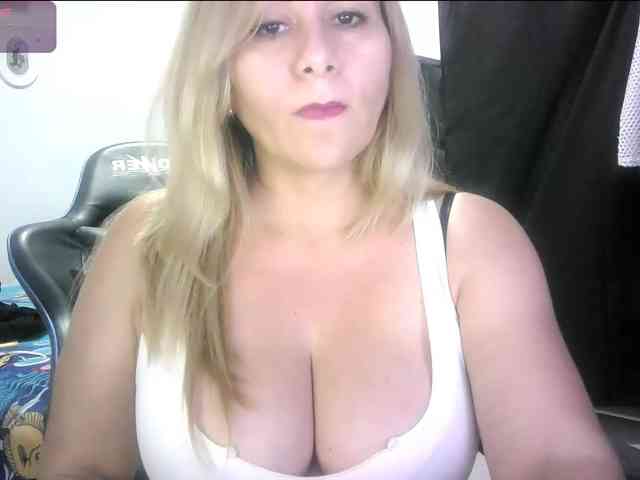 Mariana0x webcam