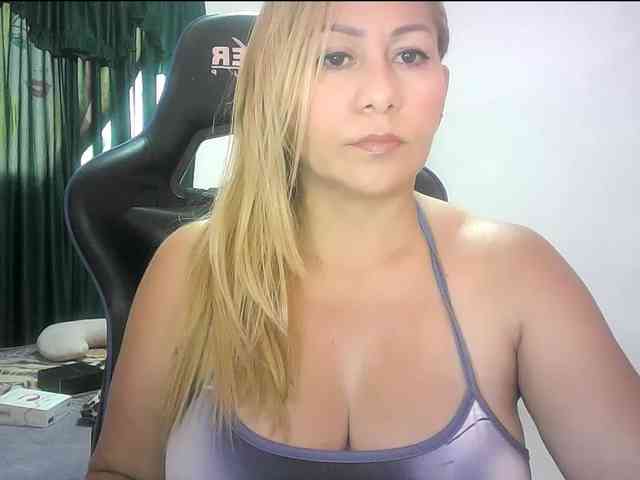 Mariana0x webcam