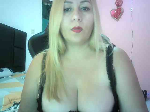 Mariana0x webcam