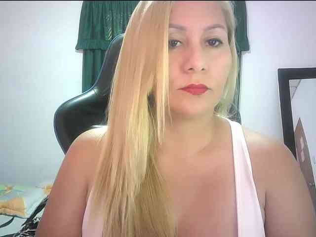 Mariana0x webcam