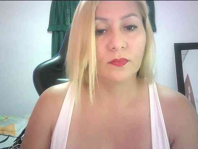 Mariana0x webcam