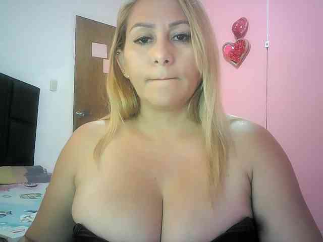 Mariana0x webcam