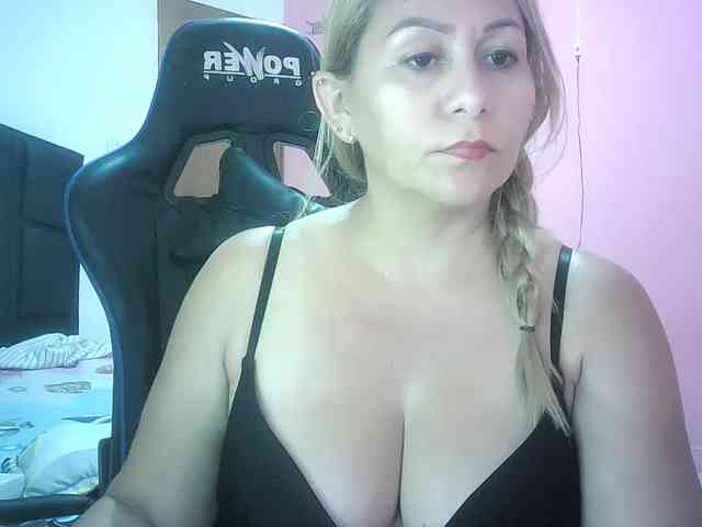 Mariana0x webcam