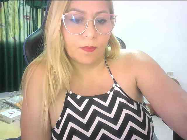 Mariana0x webcam