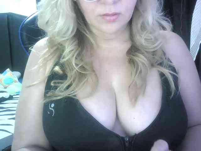 Mariana0x webcam