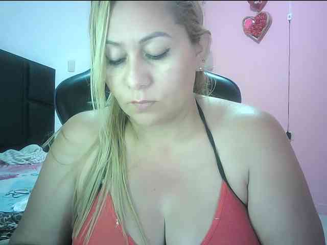 Mariana0x webcam
