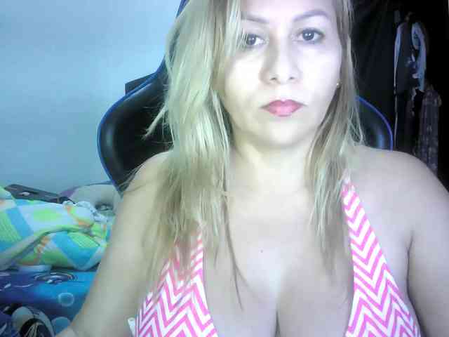 Mariana0x webcam