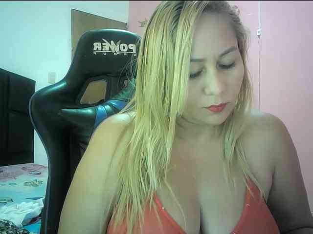 Mariana0x webcam