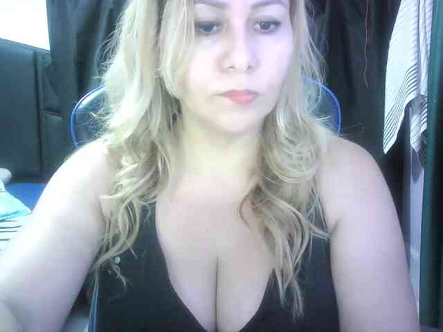 Mariana0x webcam
