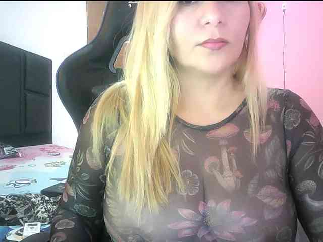 Mariana0x webcam