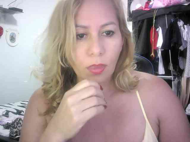 Mariana0x webcam