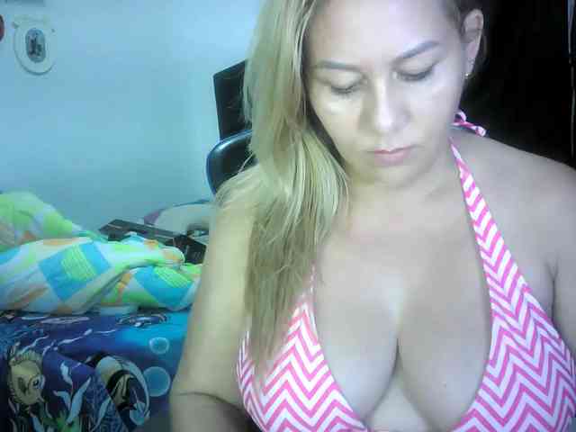 Mariana0x webcam
