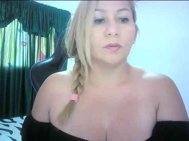 Mariana0x webcam