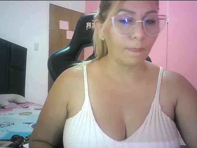 Mariana0x webcam