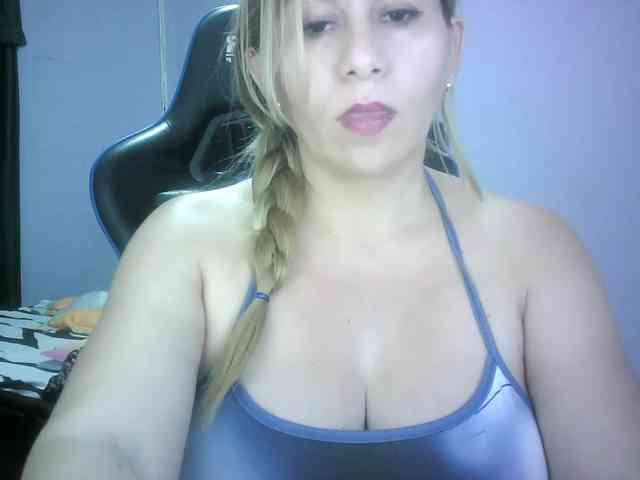 Mariana0x webcam