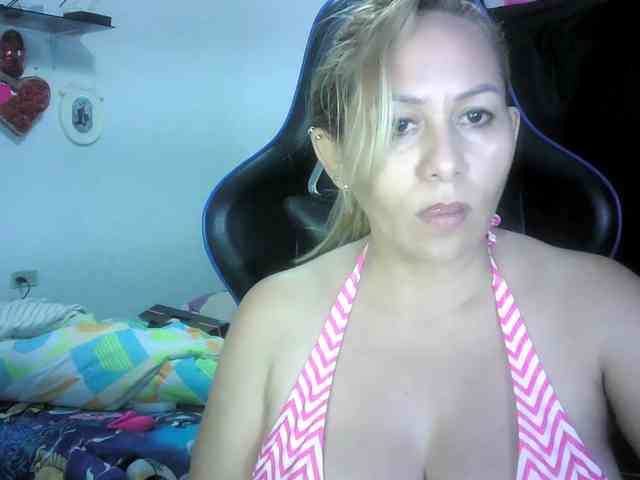 Mariana0x webcam