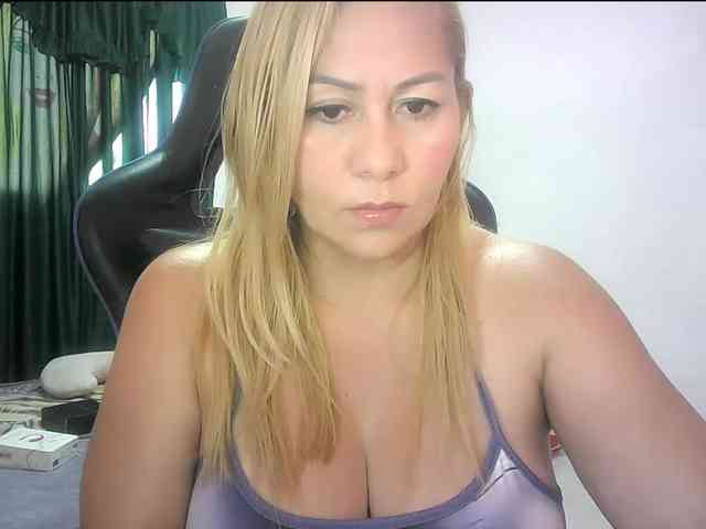 Mariana0x webcam
