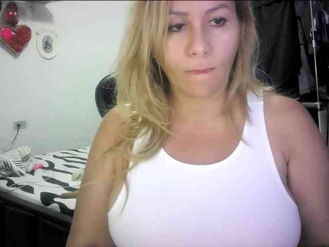Mariana0x webcam