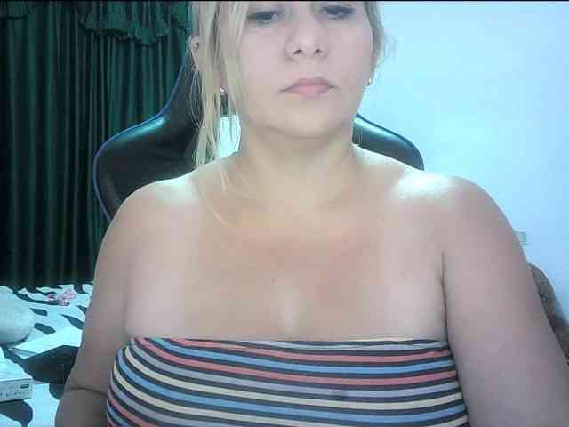 Mariana0x webcam