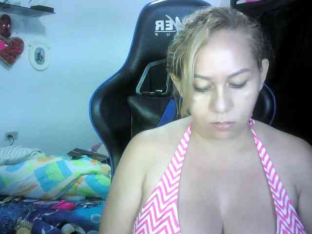 Mariana0x webcam