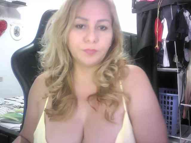 Mariana0x webcam