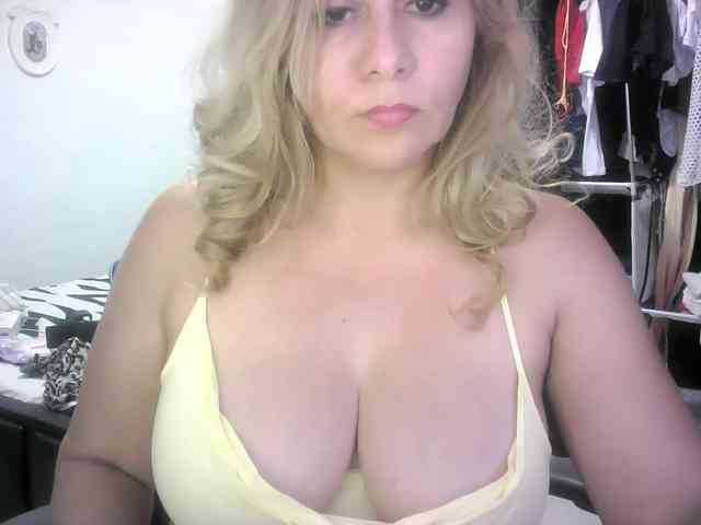 Mariana0x webcam