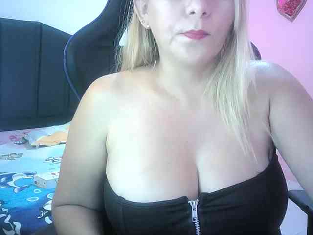 Mariana0x webcam