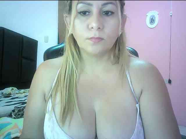 Mariana0x webcam