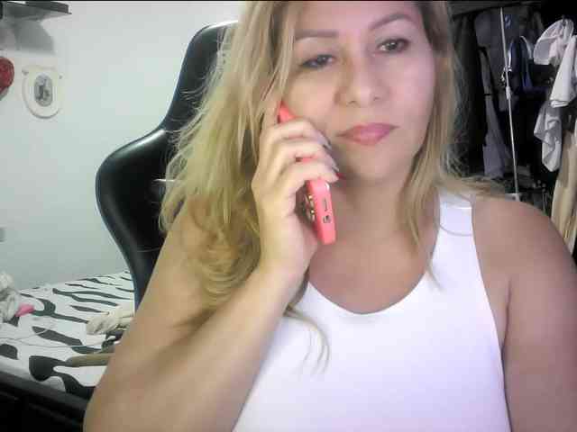 Mariana0x webcam