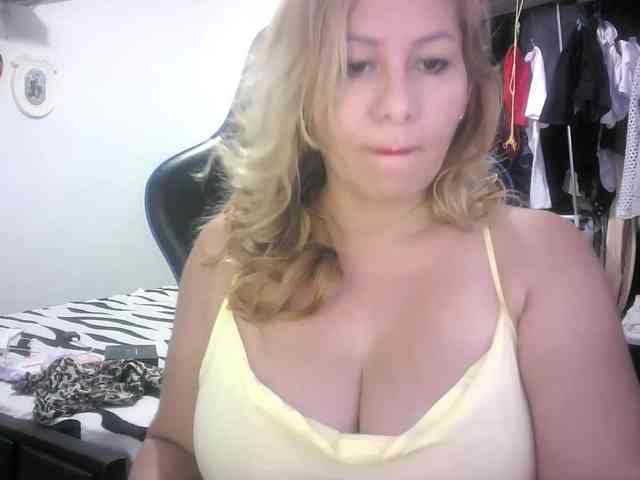 Mariana0x webcam