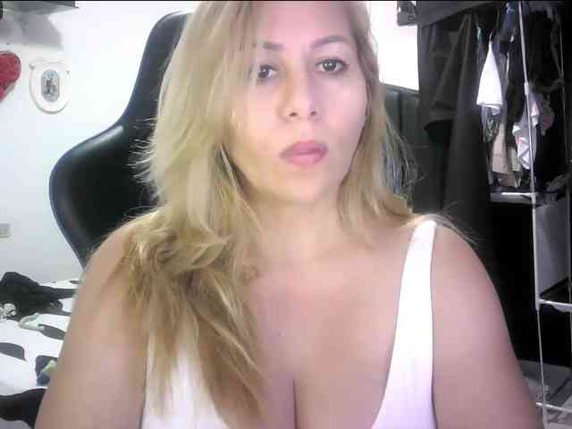 Mariana0x webcam
