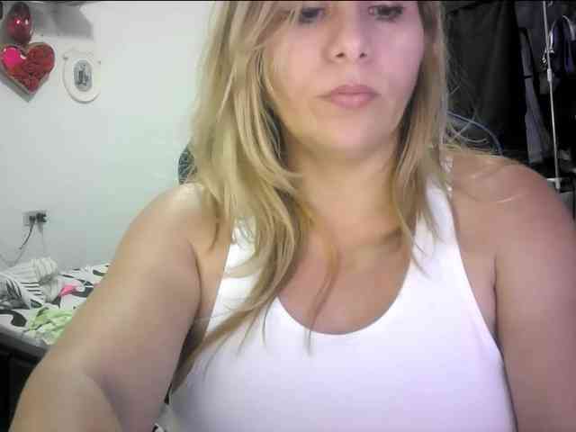 Mariana0x webcam