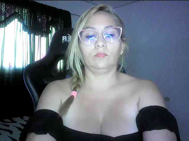 Mariana0x webcam