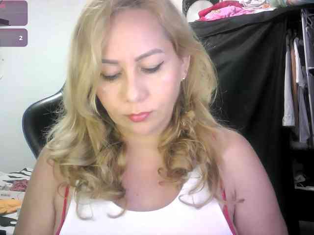Mariana0x webcam