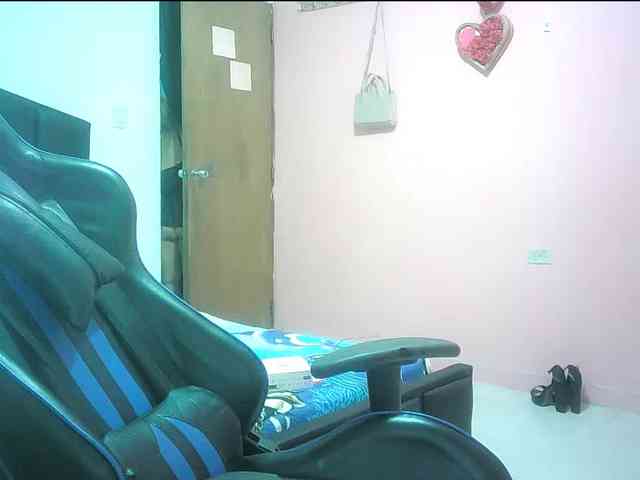 Mariana0x Live Webcam on BongaCams