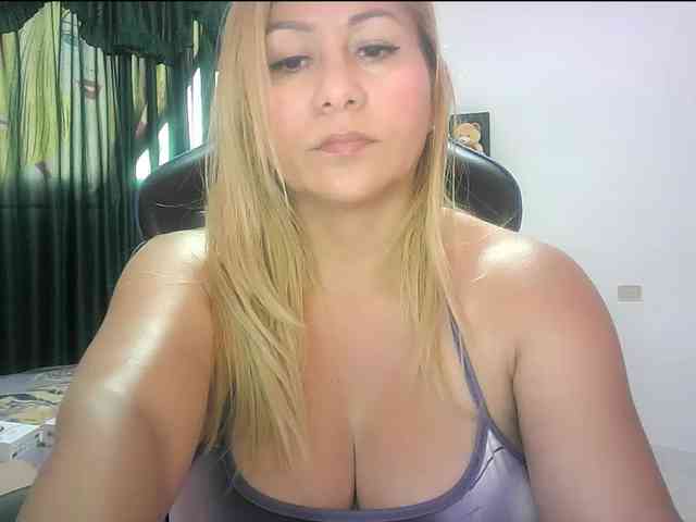 Mariana0x webcam