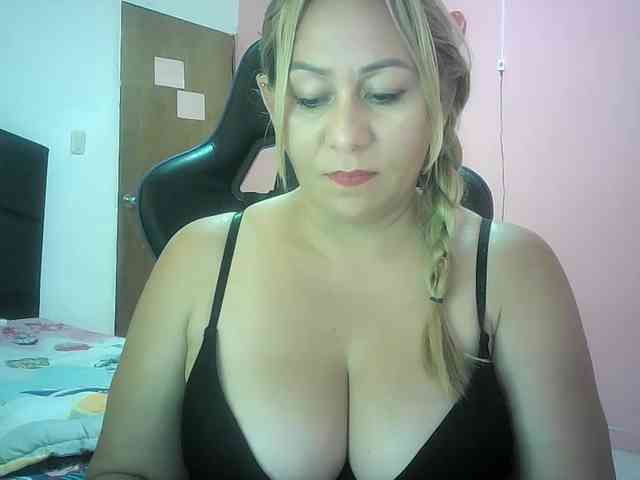 Mariana0x webcam