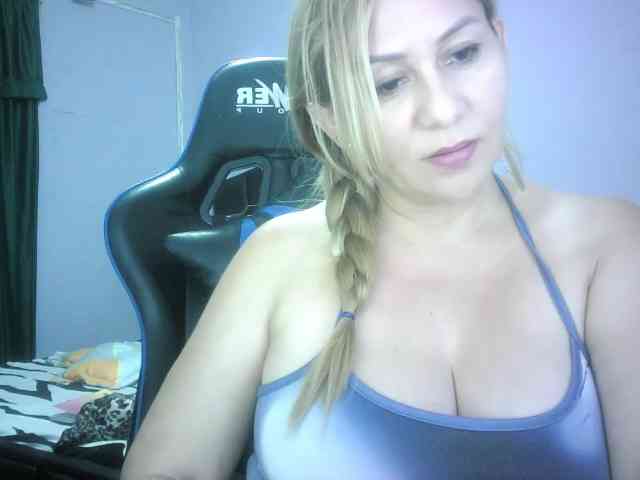 Mariana0x webcam