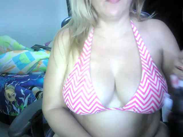 Mariana0x webcam