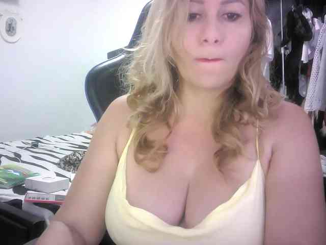 Mariana0x webcam