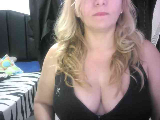 Mariana0x webcam
