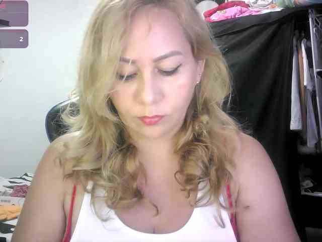 Mariana0x webcam