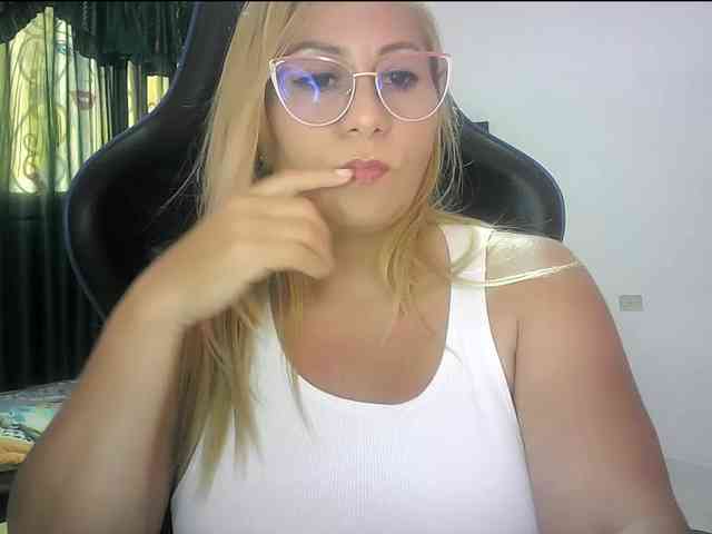 Mariana0x webcam